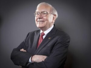 wp3746394-warren-buffett-wallpapers-300x225 Top 10 Richest Person in the World